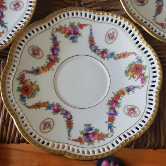 4 Schumann Bavaria saucers - Picture 2 of 6